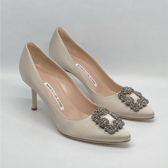 Manolo Blahnik Hangisi 70 Embellished Satin Pumps size 37.5 - Picture 2 of 12